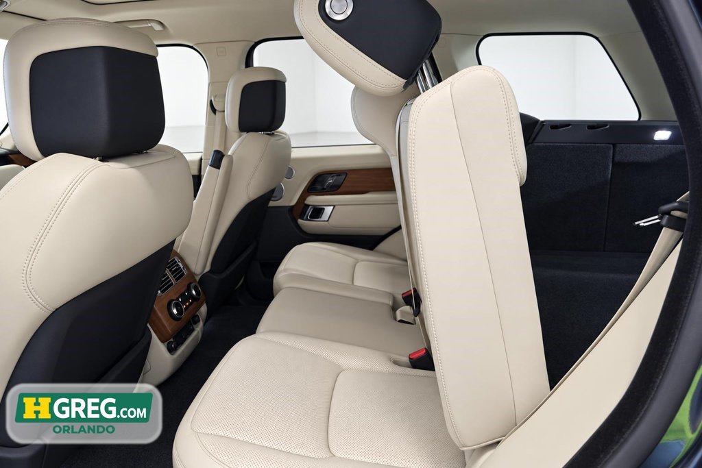 Used 2019 Land Rover Range Rover HSE AWD/4WD image 12