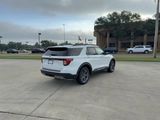 New 2025 Ford Explorer Active w/ Active Comfort Package image 4