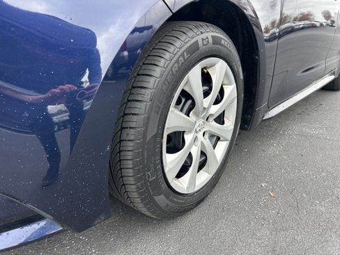 Used 2024 Toyota Corolla LE image 10