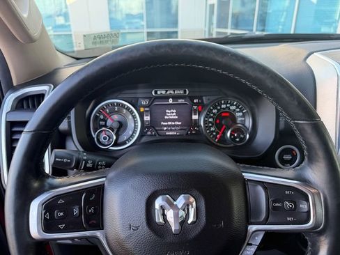 Used 2019 RAM 1500 Laramie image 17