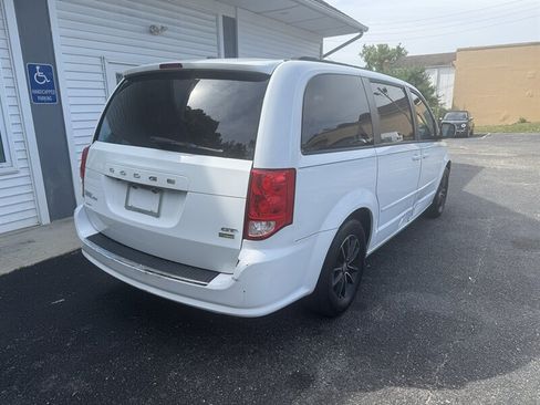 Used 2017 Dodge Grand Caravan GT FWD image 7