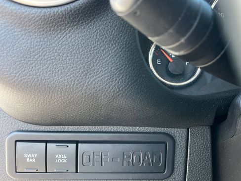 Used 2017 Jeep Wrangler Unlimited Rubicon w/ Cold Weather Group AWD/4WD image 30