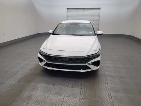 Used 2024 Hyundai Elantra SEL FWD image 15