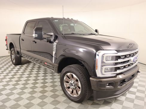 Used 2025 Ford F250 King Ranch image 1