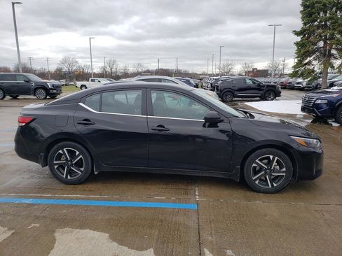 Certified 2025 Nissan Sentra SV w/ All-Weather Package image 9