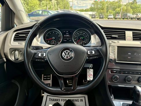 Used 2017 Volkswagen Golf Alltrack S AWD/4WD image 32