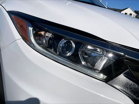 Used 2021 Honda HR-V EX image 26