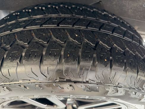 Used 2021 GMC Sierra 1500 Elevation w/ Preferred Package image 10