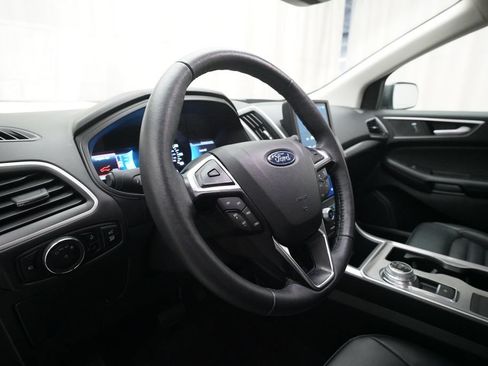 Used 2024 Ford Edge SEL w/ Convenience Package AWD/4WD image 8