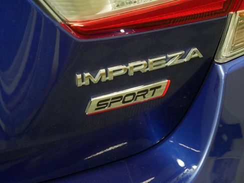 Used 2017 Subaru Impreza 2.0i Sport w/ Popular Package #3 AWD/4WD image 6
