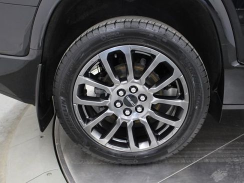 Used 2023 GMC Acadia Denali w/ Black Diamond Edition AWD/4WD image 59