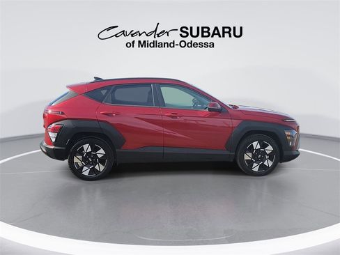 Used 2025 Hyundai Kona SEL image 9