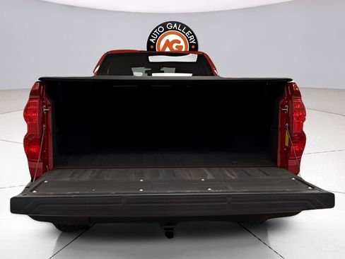 Used 2019 Toyota Tundra SR image 24