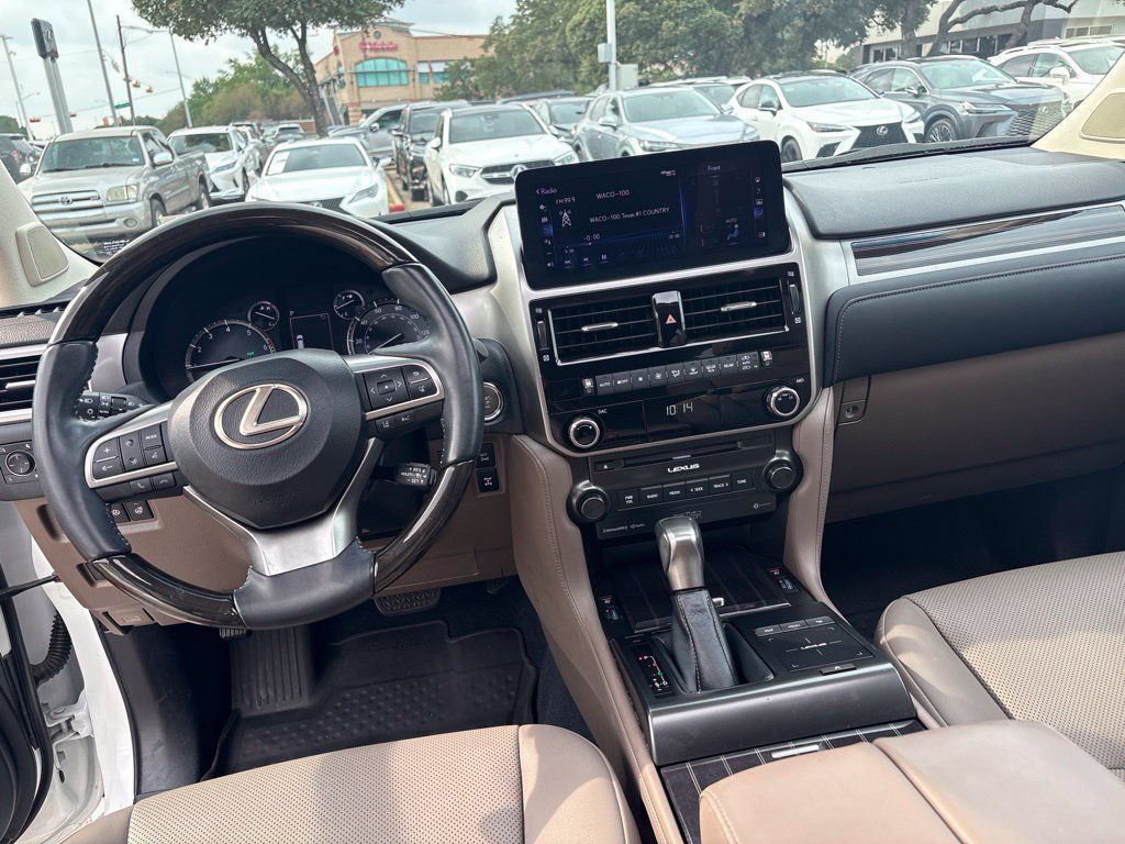 Used 2023 Lexus GX 460 Premium AWD/4WD image 16