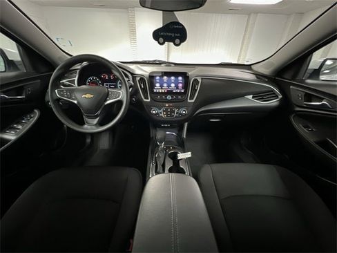 Used 2024 Chevrolet Malibu LT image 72