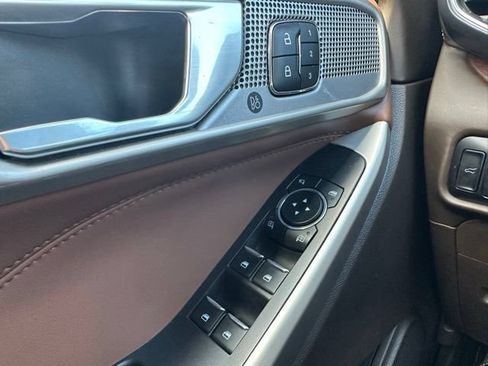 Certified 2023 Ford Explorer King Ranch RWD image 36