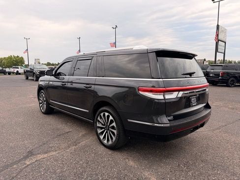 Used 2022 Lincoln Navigator L Reserve AWD/4WD image 7