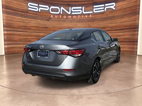Used 2024 Nissan Sentra SV image 7