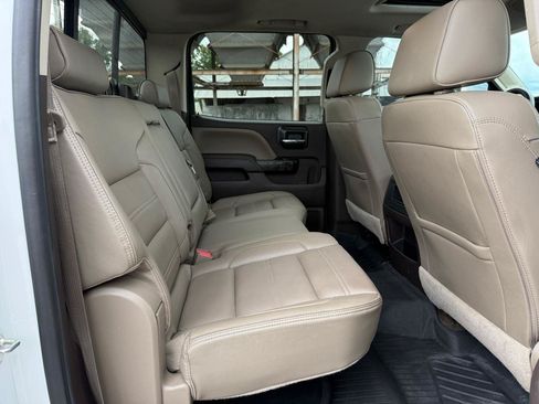 Used 2016 GMC Sierra 2500 Denali w/ Duramax Plus Package AWD/4WD image 21