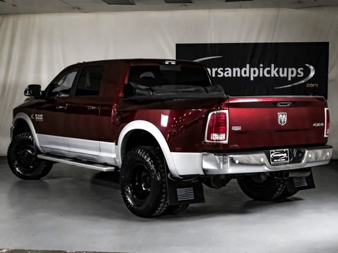 Used 2018 RAM 3500 Laramie image 11