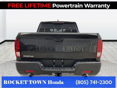 New 2026 Honda Ridgeline Black Edition image 4