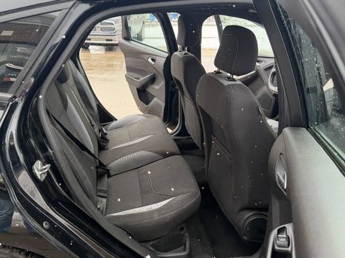 Used 2017 Ford Focus ST image 29