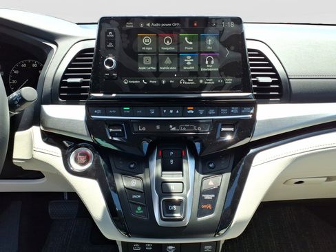 New 2026 Honda Odyssey Touring image 15