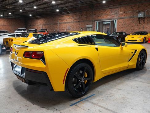 Used 2014 Chevrolet Corvette Stingray Coupe w/ 2LT Preferred Equipment Group RWD image 16