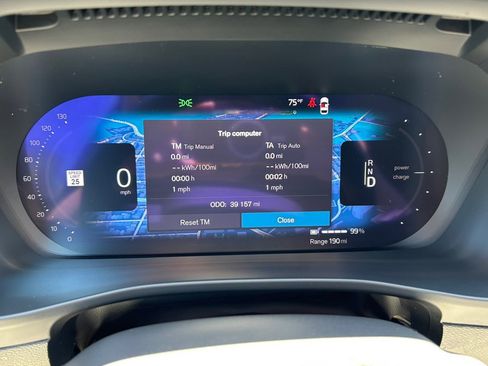 Used 2023 Volvo C40 P8 Recharge Plus w/ Climate Package AWD/4WD image 25