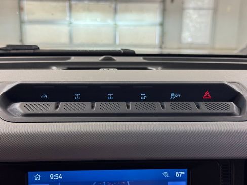 Used 2023 Ford Bronco Badlands w/ Sasquatch Package AWD/4WD image 45