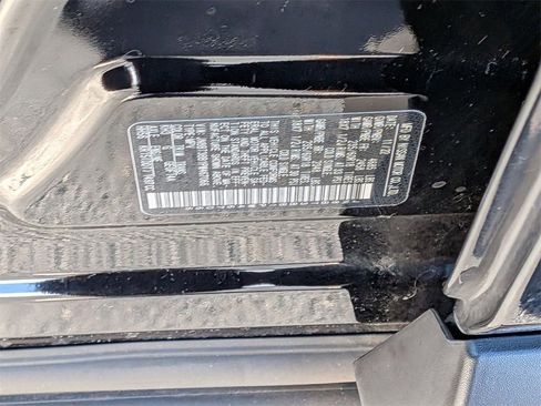 Used 2023 Nissan Rogue SV image 23