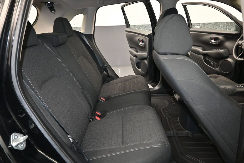 Used 2024 Honda HR-V LX image 23