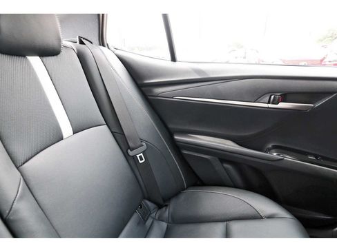 Used 2026 Toyota Camry SE w/ Convenience Package FWD image 10