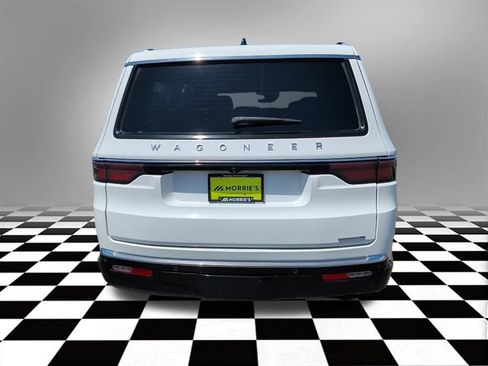Used 2024 Jeep Wagoneer Series II AWD/4WD image 9