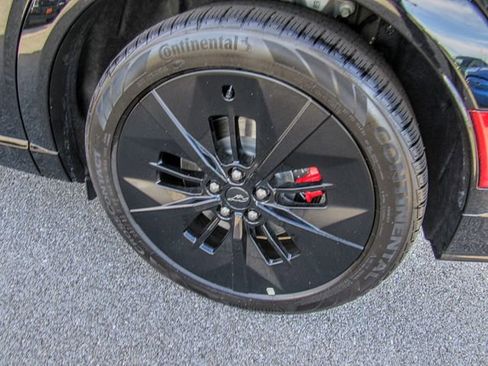 New 2025 Ford Mustang Mach-E GT image 4