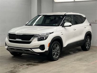 Used 2023 Kia Seltos LX