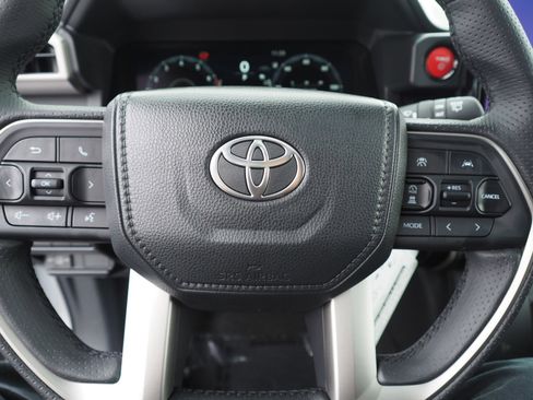 New 2025 Toyota 4Runner TRD Off-Road Premium w/ Tow Technology Package image 22