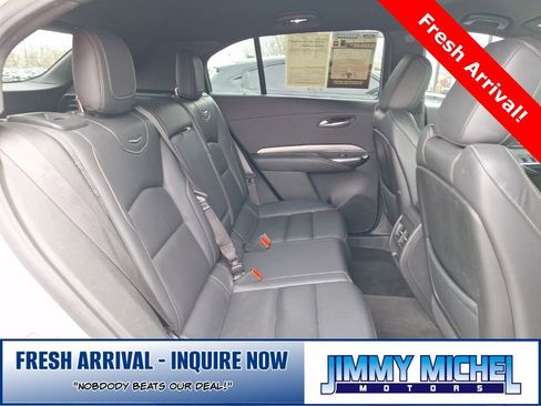 Used 2024 Cadillac XT4 Premium Luxury image 17