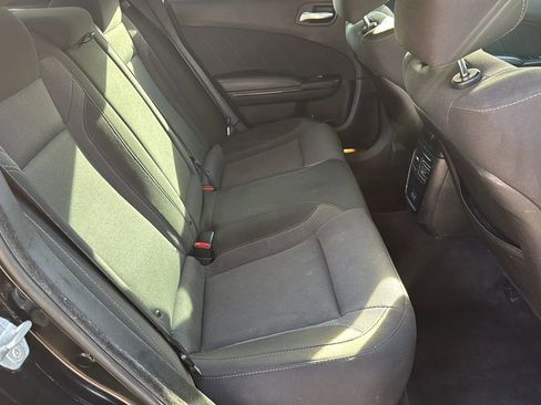 Used 2019 Dodge Charger SXT w/ Blacktop Package image 33