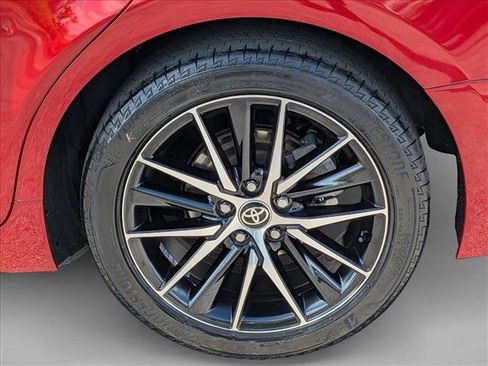 Used 2021 Toyota Camry SE image 21