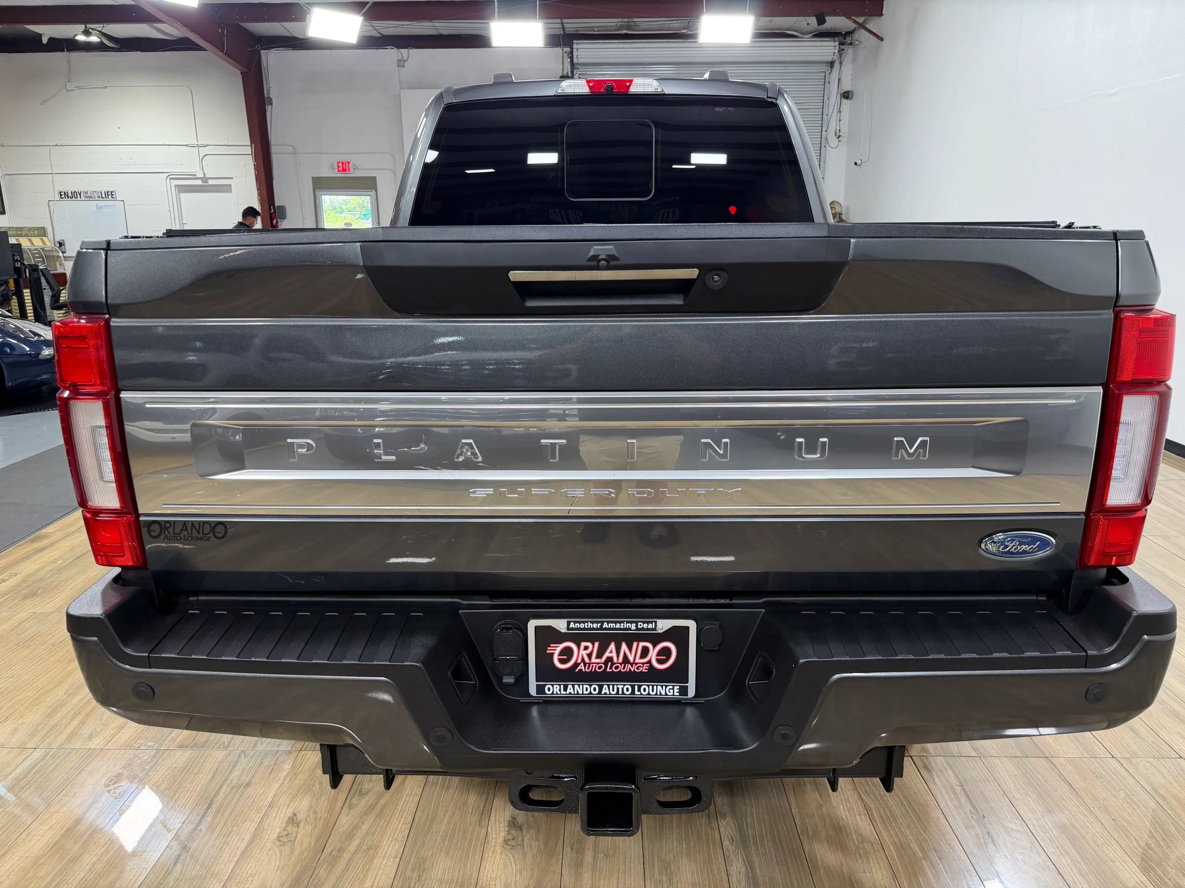 Used 2020 Ford F350 Platinum AWD/4WD image 6