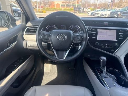 Used 2018 Toyota Camry SE image 13