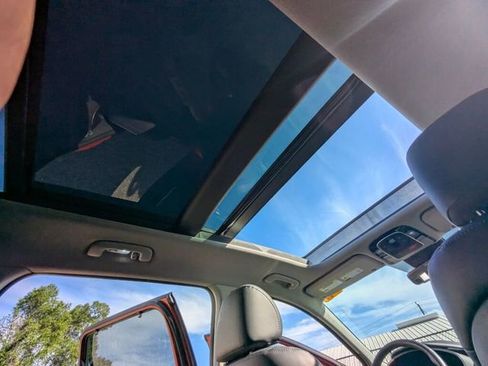 Used 2023 Hyundai Santa Fe Limited image 20