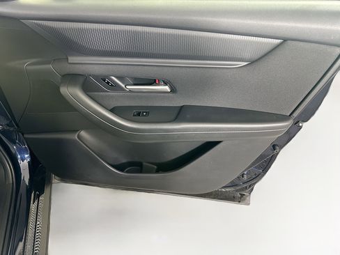 Used 2025 MAZDA CX-90 3.3 Turbo w/ Select Package image 32