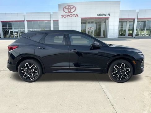 Used 2024 Chevrolet Blazer RS w/ LPO, Floor Liner Package AWD/4WD image 6