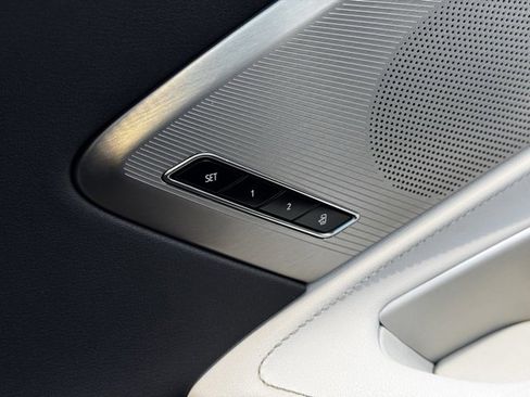 Used 2021 Chevrolet Corvette Stingray Preferred Cpe w/ Z51 Performance Package image 31