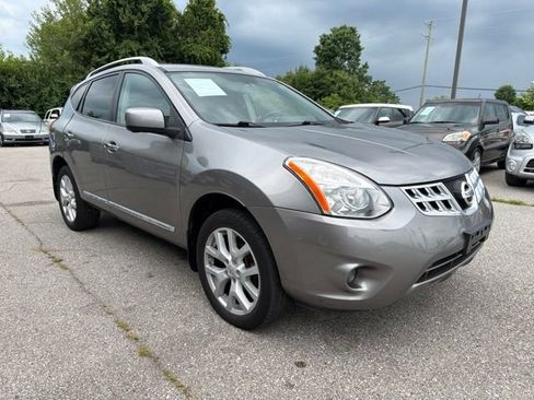Used 2013 Nissan Rogue SL AWD/4WD image 1
