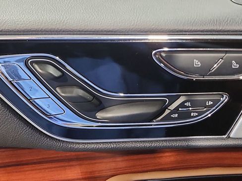 Used 2024 Lincoln Navigator Reserve w/ Equipment Group 201A image 16