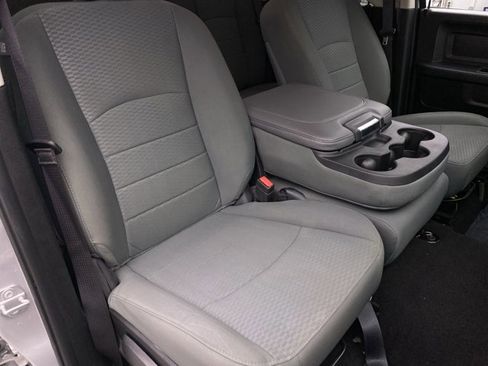 Used 2018 RAM 1500 Express image 16