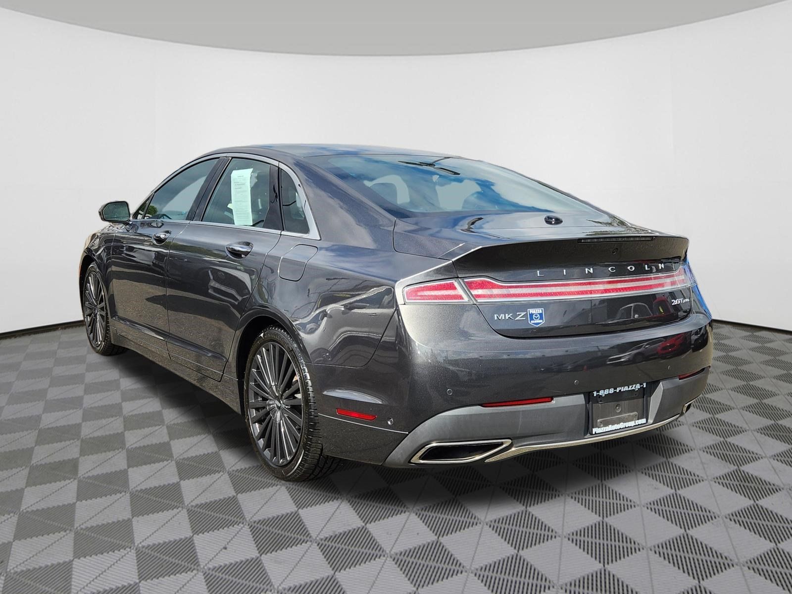 Used 2018 Lincoln MKZ Reserve w/ Technology Package AWD/4WD image 3